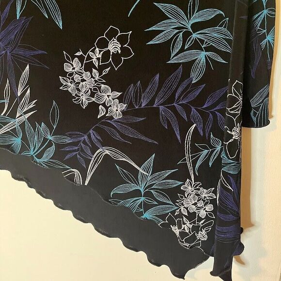 Chico's Travelers Business Casual Assymetrical Black 3/4 Sleeve Floral Print L - Picture 4 of 4